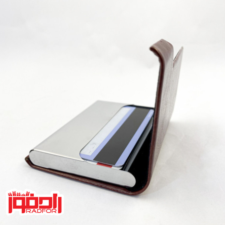 جا کارتی مگنتی